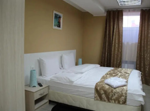 Hotel ANI on Rasstannaya