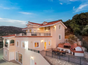Villa Marietta by Estia