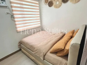 Aesthetic Cozy Stay With Ps4, Netflix & Coffee Nook - Elena Suites Staycation