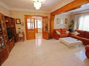 El Ventorrillo - holiday home with stunning views and private pool in Benissa