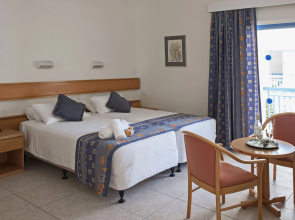 Kissos Hotel