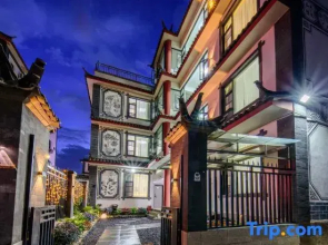 Yuyue · Seeking seclusionTranquil Resort Projection Luxury and Beautiful Accommodation