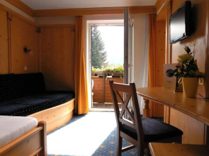 Hotel Mölltalerhof