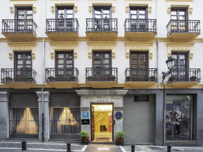 La Casa de La Trinidad Hotel by Casas y Palacios