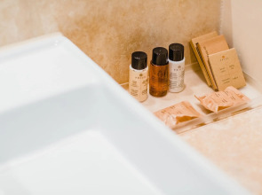 Napa Plaza Hotel - Adults Only