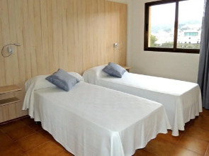 Апарт-отель GHT Tossa Park