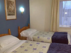 Chadwick House Hotel
