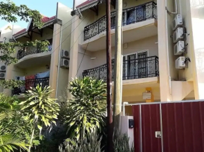 Captivating 3-bed Apartment in Flic en Flac