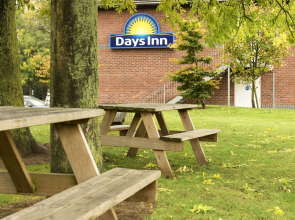 Days Inn by Wyndham Corley NEC M6