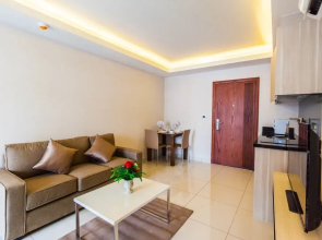 Laguna Beach Resort 1 by Pattaya Sunny Rentals