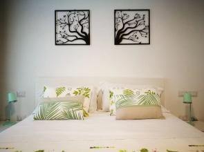 Napoli Tree - Lungomare