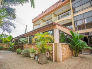 Crystal Suites and Apartments