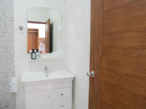 Mam Kai Bae Beach Resort