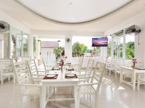 Hong Bin Bungalow Resort