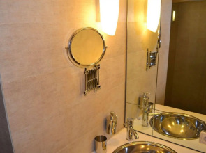 Hallmark Hotel & Spa