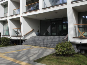 Simpsono apartamentai №215