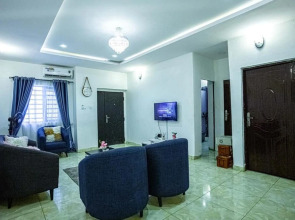 Immaculate 2-bed Apartment in Lagos