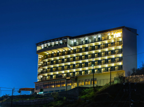Lecadin Hotel