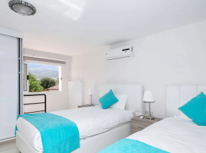 The Ship Inn Hotel and Villas