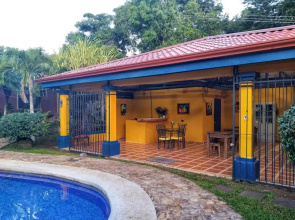 Villas Escondidas