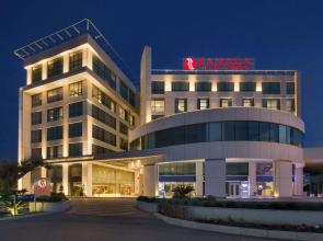 Ramada Hotel & Suites by Wyndham Izmir Kemalpasa