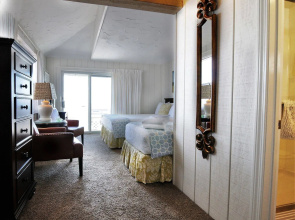 Dyer's Beach House