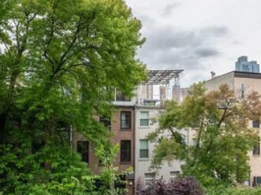 444-2e Modern 2BR Hell s Kitchen