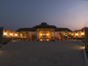 Meghauli Serai Lodge