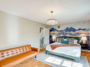 Asheville Retreat ~ 6 Mi to Biltmore & Downtown!