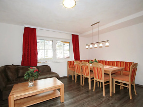Apartment Pfeifer Pians 37861