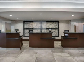 Embassy Suites by Hilton Detroit Troy Auburn Hills