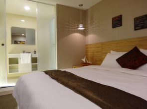 191 Hotel