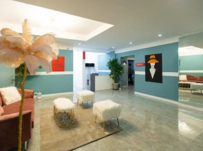 Vibes Hotel And Spa