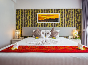 Отель On Hotel Phuket