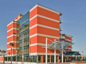 Holiday Inn & Suites Virginia Beach North Beach by IHG