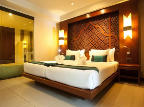 Отель Rawai Palm Beach Resort