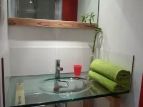 Studio indépendant chez l'habitant