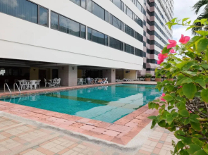 Royal Benja Hotel