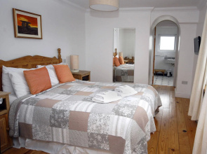 St. Anthony's Riverside B&B