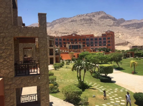 Mövenpick Resort El Sokhna