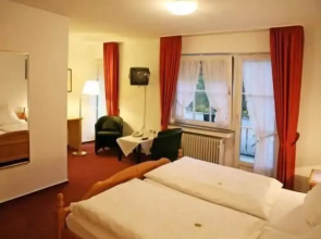 Hotel Restaurant Haus Dumicketal