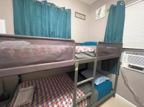 Miami Vibes Hostel-Like Shared Room