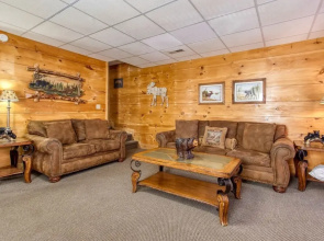 Er16 - Mountain Blessing Great Location - Close To Town! 1 Bedroom Cabin by RedAwning