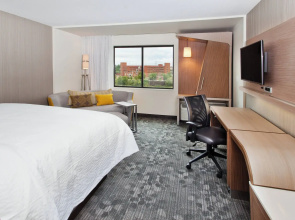 Courtyard by Marriott Columbus Phenix City