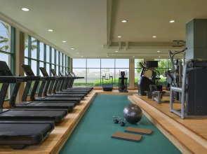 Sheraton Grand Doha Resort & Convention Hotel