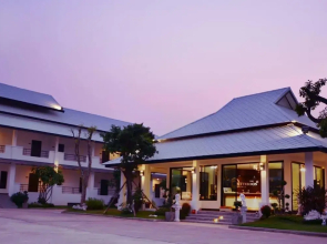 Rittiboon Vintage Hotel