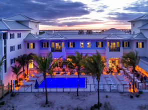 Hutchinson Shores Resort & Spa