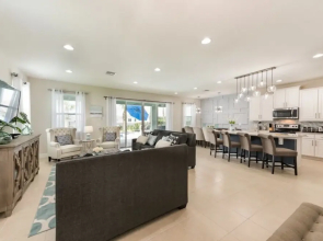 Villa in Encore Resort at Reunion 3009