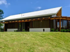 Whale's Tail Ocean View Luxury Suites