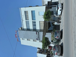 Hotel Shiv Palace
